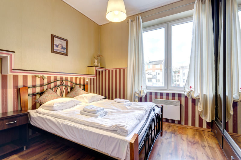 Dom & House - Apartments Port Monte Cassino Sopot Esterno foto
